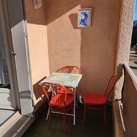 Charmant 2 Pieces A Aubenas 2Etoiles Apartment Exterior photo